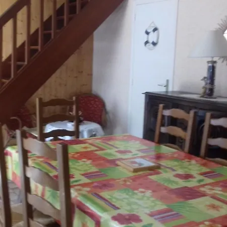 Maison En Pierre 3 Pieces Avec Terrasse, Proche Plage, Dunes Et Sentiers Cotiers A Plouhinec - Fr-1-397-33 Holiday home Plouhinec (Morbihan)
